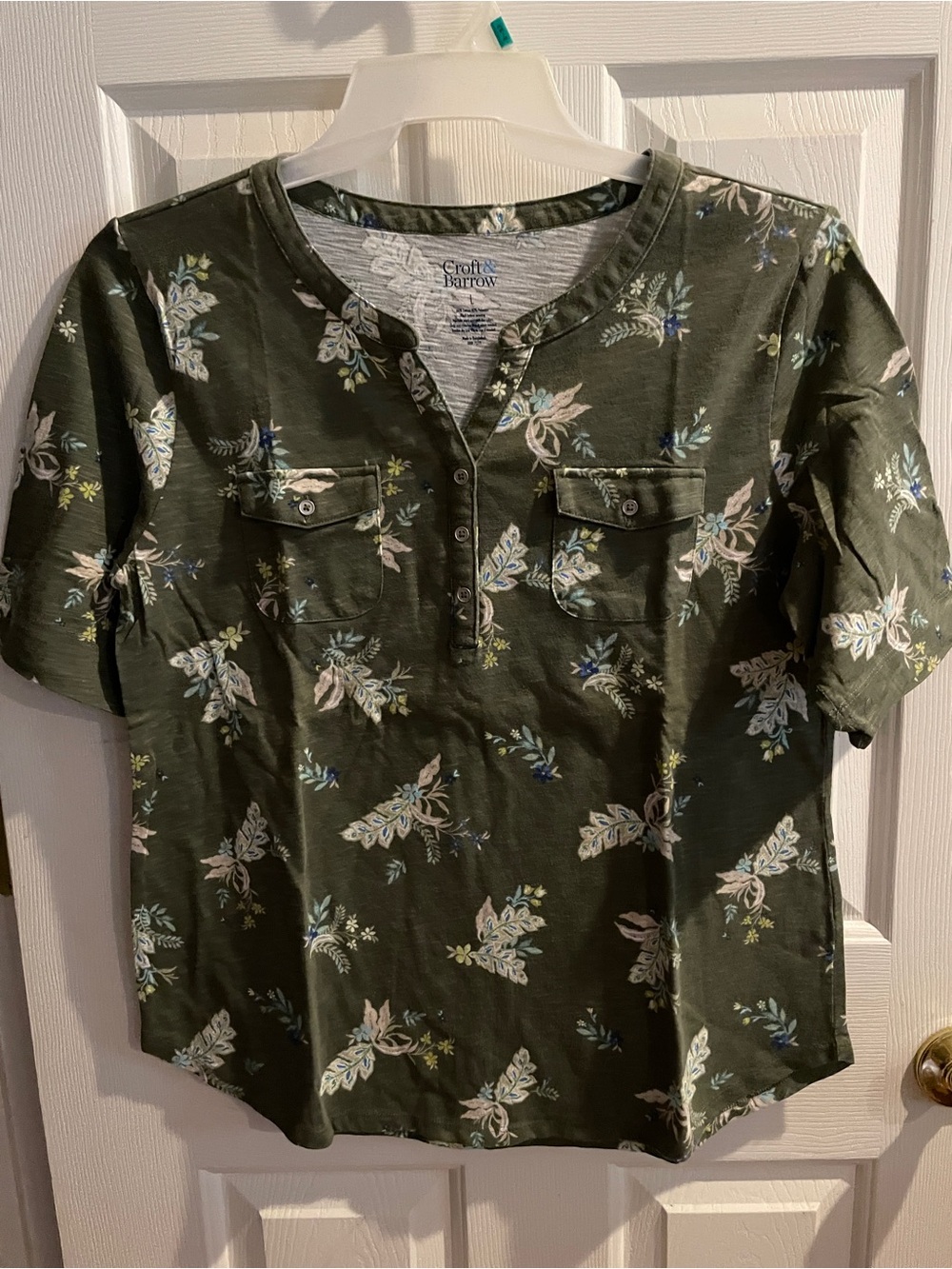 croft & barrow Olive Green Floral Henley Top